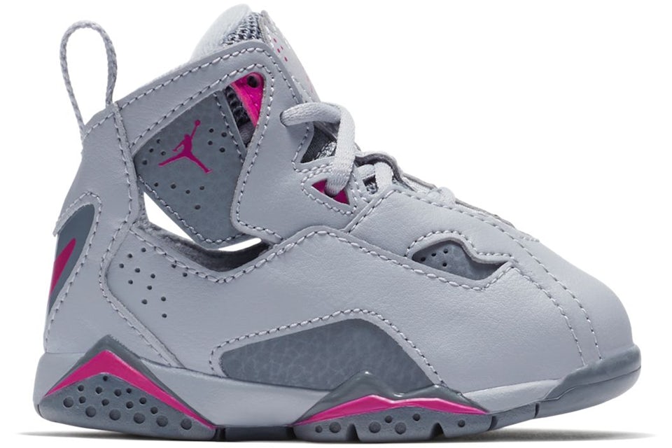 Retro 7 2025 true flight