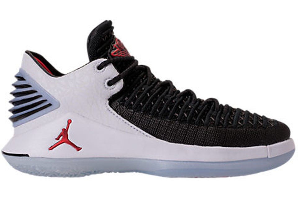 Air jordan top xxxii low