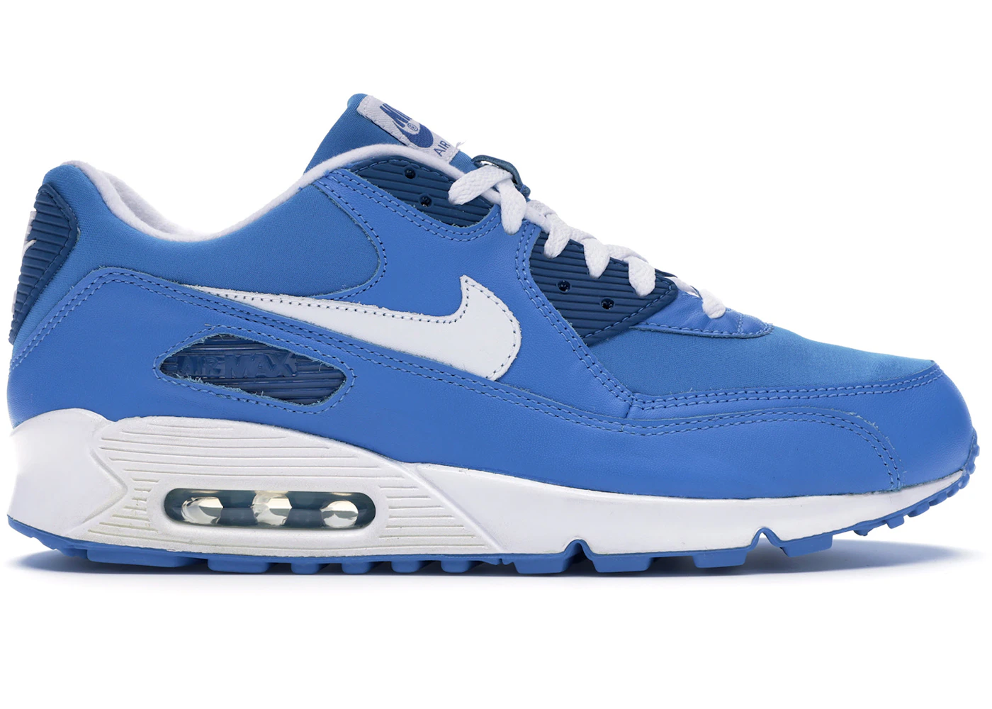 Di Sản Bền Vững: Bộ Sưu Tập Nike "Fantastic Four" Hinh anh 1: Di San Ben Vung: Bo Suu Tap Nike "Fantastic Four"