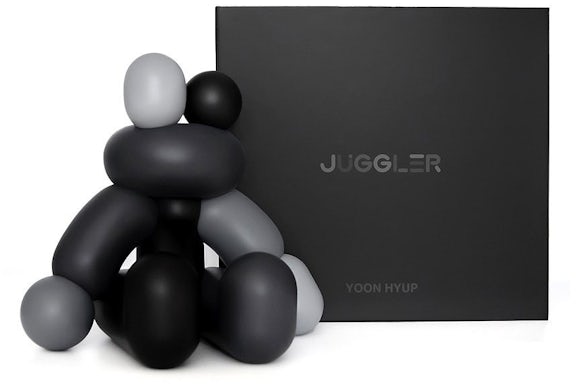 Yoon Hyup Juggler Figure (Edition of 125) Black