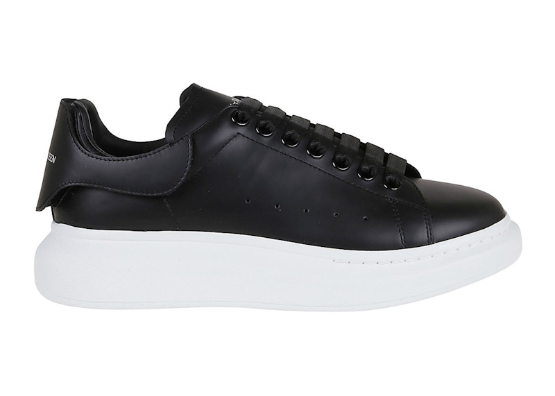 Alexander mcqueen trainers deals black mens