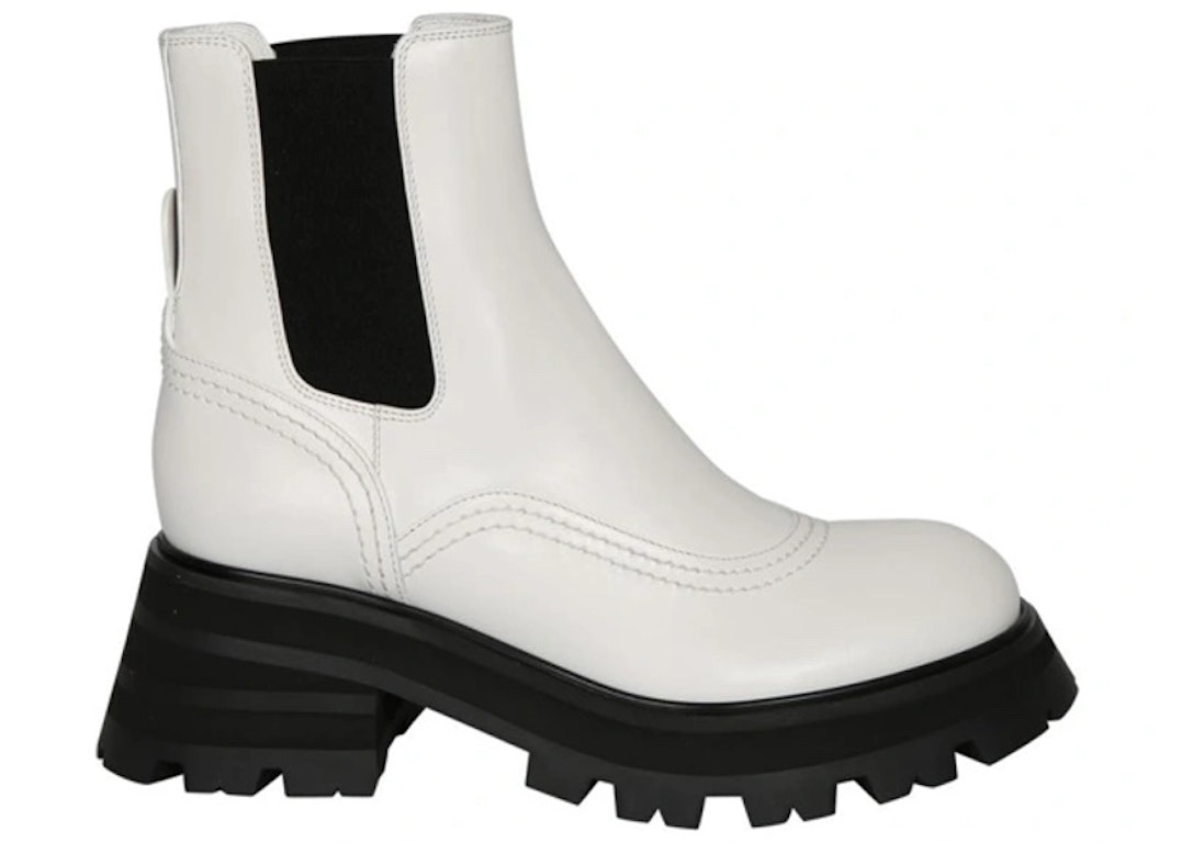 Pre-owned Alexander Mcqueen Wander Chelsea Boots White Black (women's) In White/black