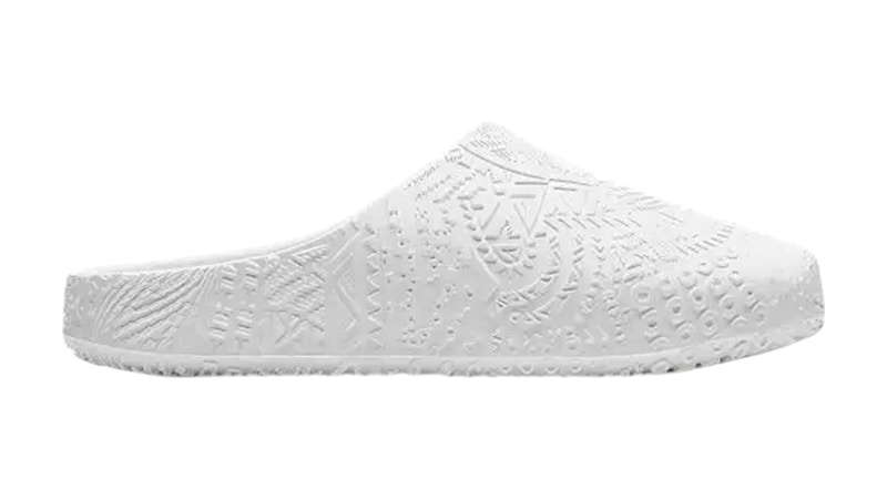 Anta Kyrie Irving Hela Slide White