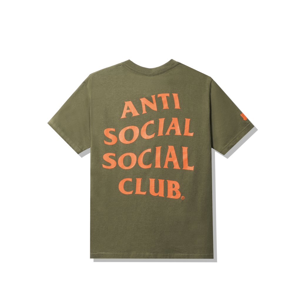 Anti social social club discount x undefeated paranoid hoodie orange