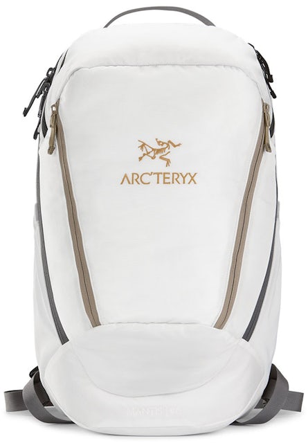 Arc'teryx x Beams Mantis26 Backpack White