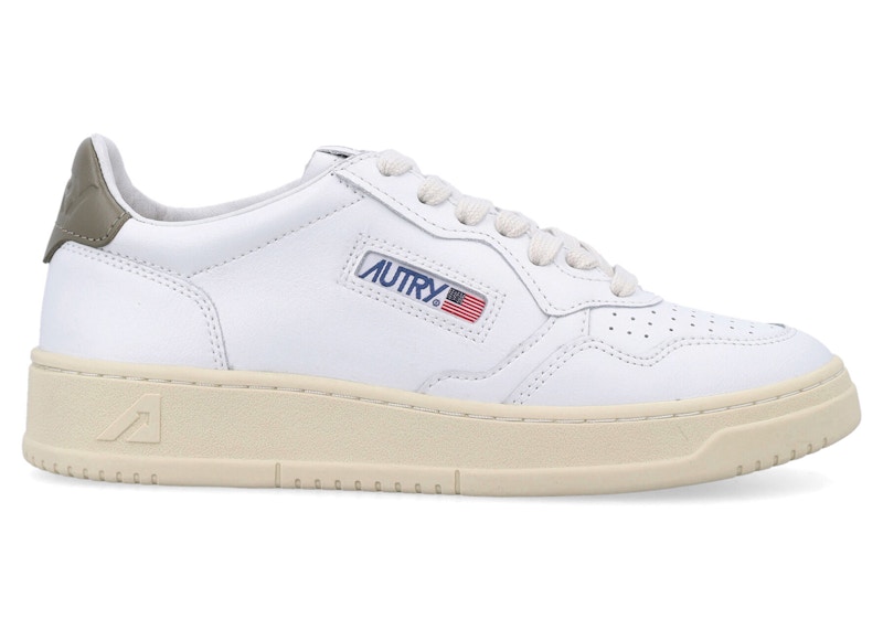 Pre-owned Autry Men's Medalist Leather Low Sneakers In White/covert Green