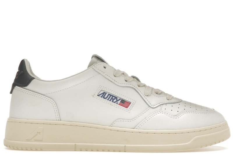 Pre-owned Autry Men's  Medalist Leather Low Sneakers In White/dark Blue/cream In Multi