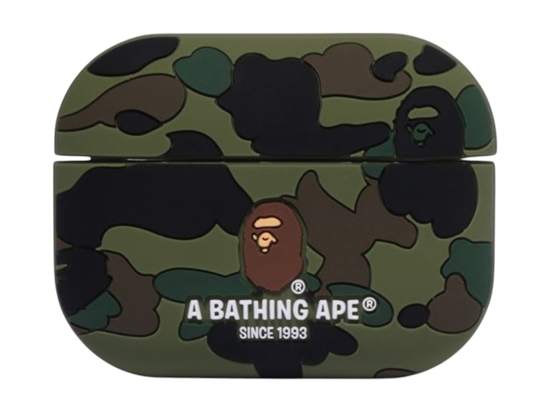 Pre-owned Bape 1st Camo Airpods Pro Case In Green