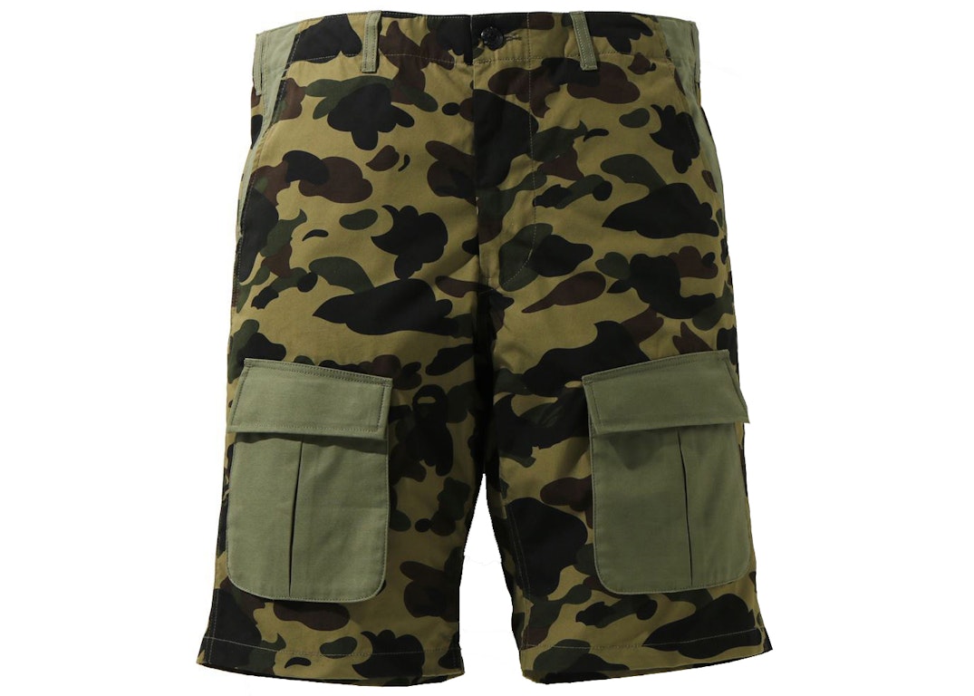 Pre-owned Bape 1st Camo Multi Pocket Shorts Green