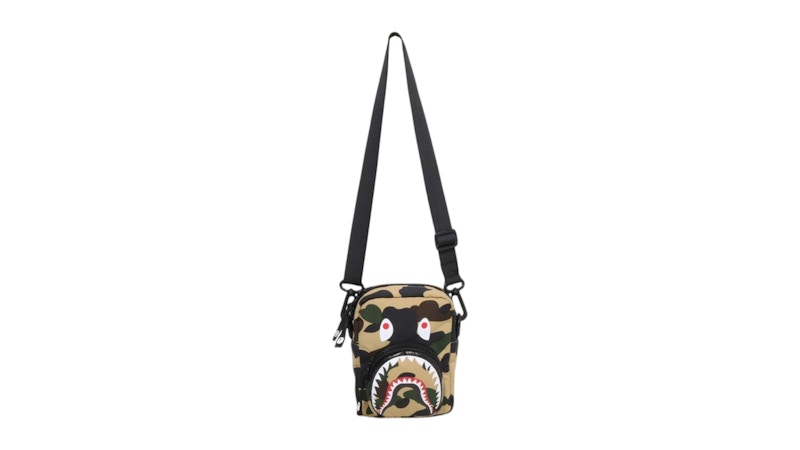 BAPE-1st-Camo-Shark-Mini-Bag-