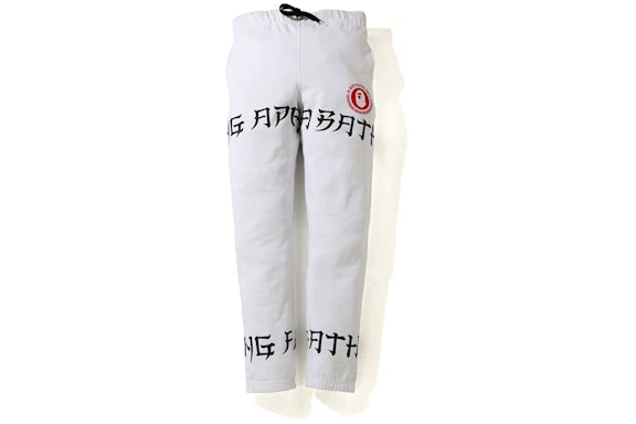 BAPE A Bathing Ape Slim Jogginghose mit Schriftzug Weiß