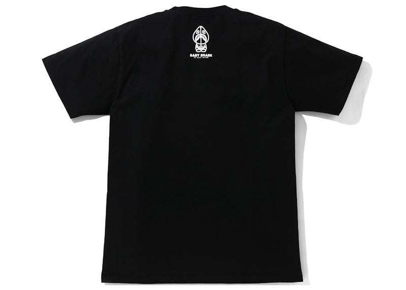 Bape black 2024 shark tee