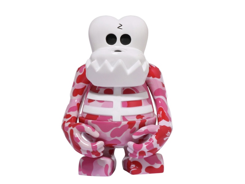 BAPE Bounty Hunter Skull-Kun Special Figure Pink - US