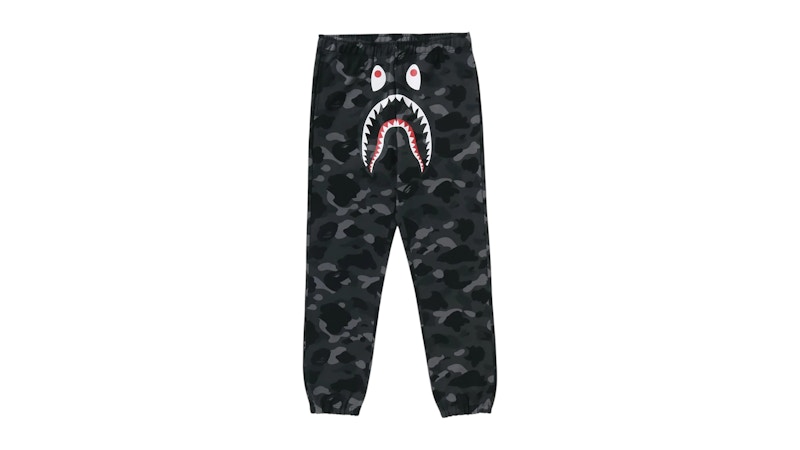 bape シャークパンツ BAPE Color Camo Shark Sweat Pants Black メンズ - SS26 - JP