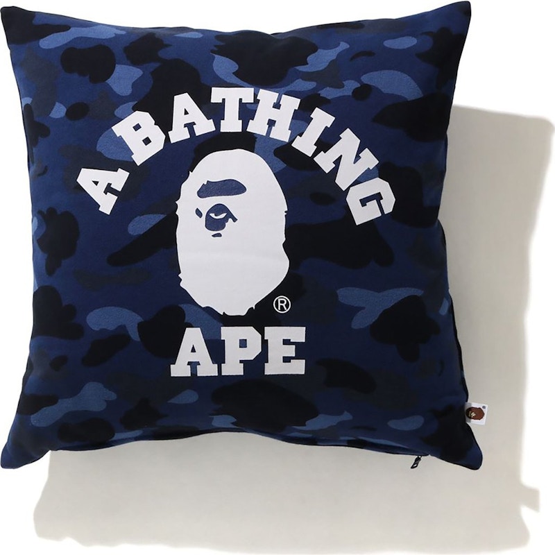 BAPE 1st Camo Shark Square Cushion Red Men's - SS21 - US