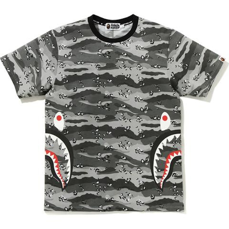 BAPE 1st Camo Side Shark Tee Black/Green Men's - Multiple - US