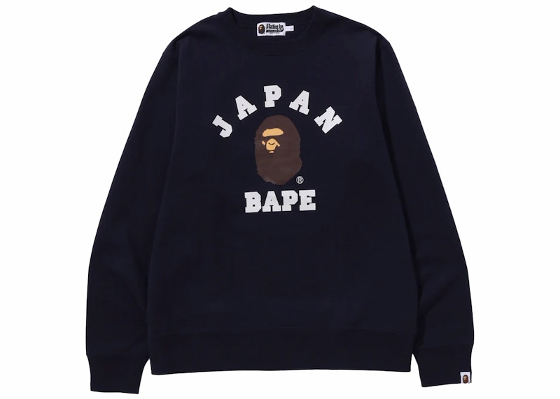 低価格で大人気の Navy (FW23) Crewneck College Japan BAPE Men's US - FW23 - トップス