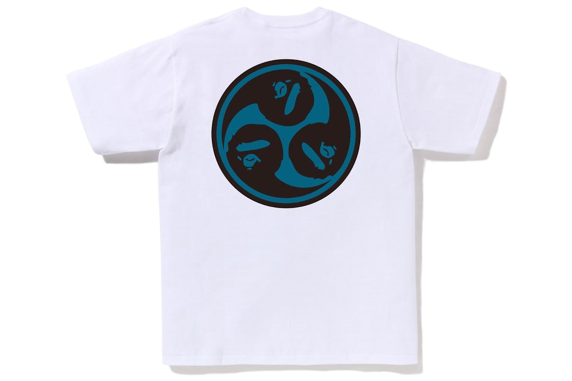 Click to view more detailed imagery on our partner's website Pre-owned Bape Japan Culture Mitsudomoe Tee White
