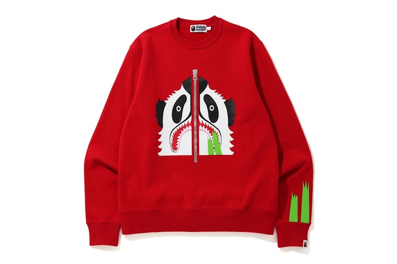 Red store bape crewneck