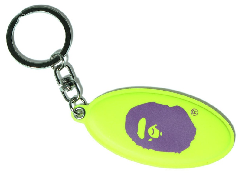 Supreme reflective keychain brilliant on sale green