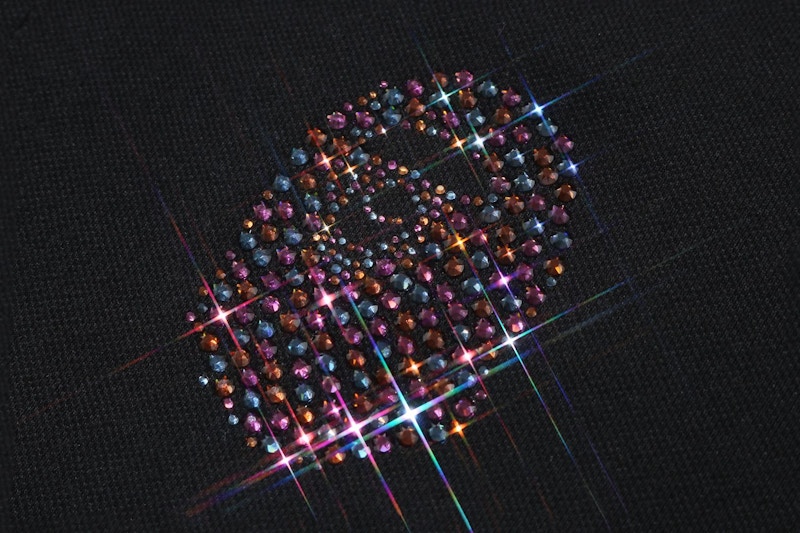 nextProductImage