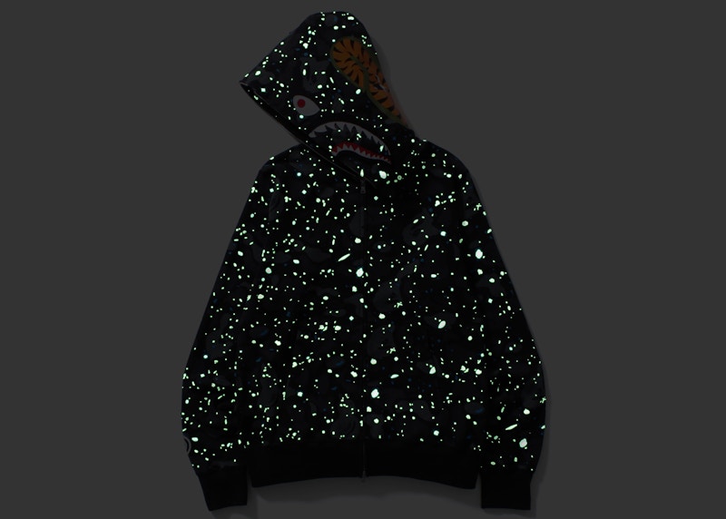 Bape space camo hot sale shark hoodie