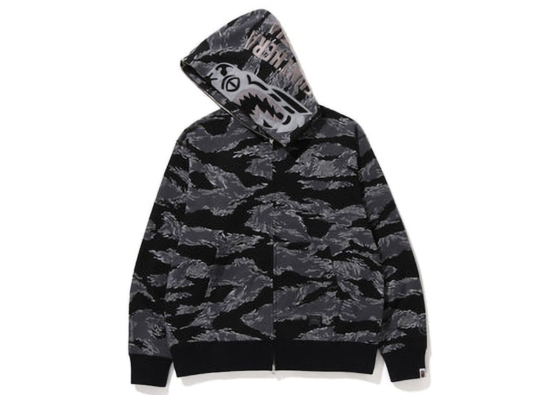 BAPE Tiger Camo Tiger Relaxed Fit Full Zip Hoodie FW22 Black