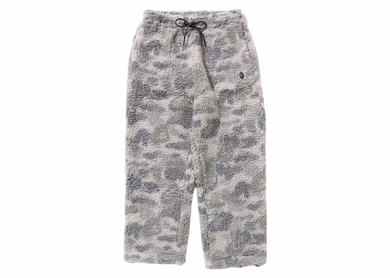 BAPE Tonal Solid Camo Metal Ape Head One Point Fleece Pants