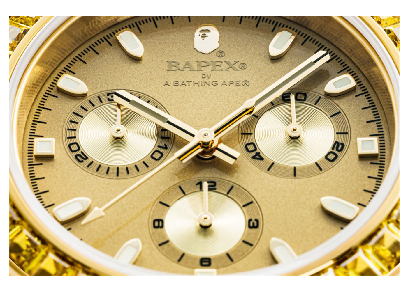 BAPE Type 4 BAPEX Crystal Stone Gold Watch Gold - FW23 - JP