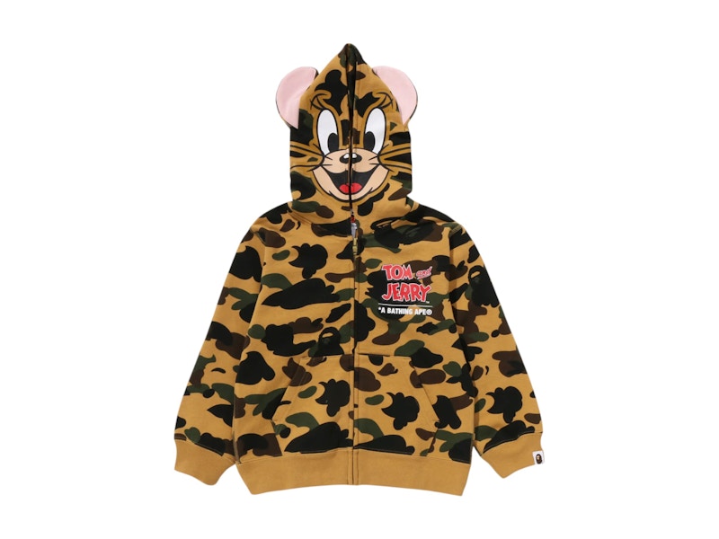 A BATHING APE BAPE x TOM AND JERRY 85TH 1ST CAMO HOODIE DOLL