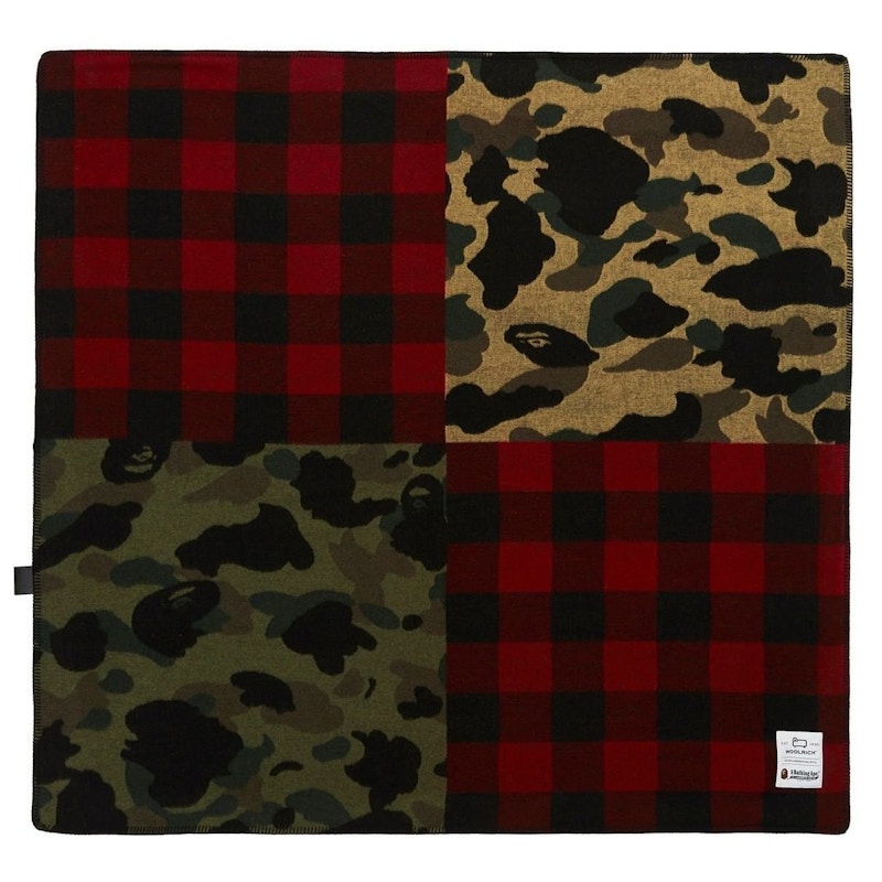 BAPE x Woolrich Collection Decke
