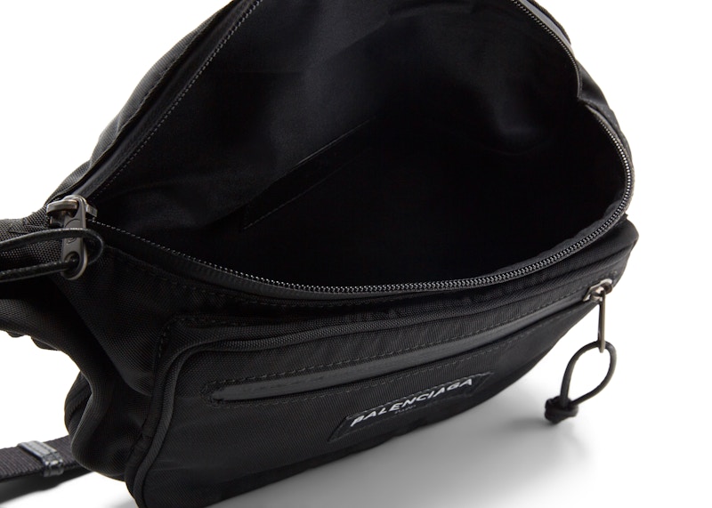 balenciaga belt bag