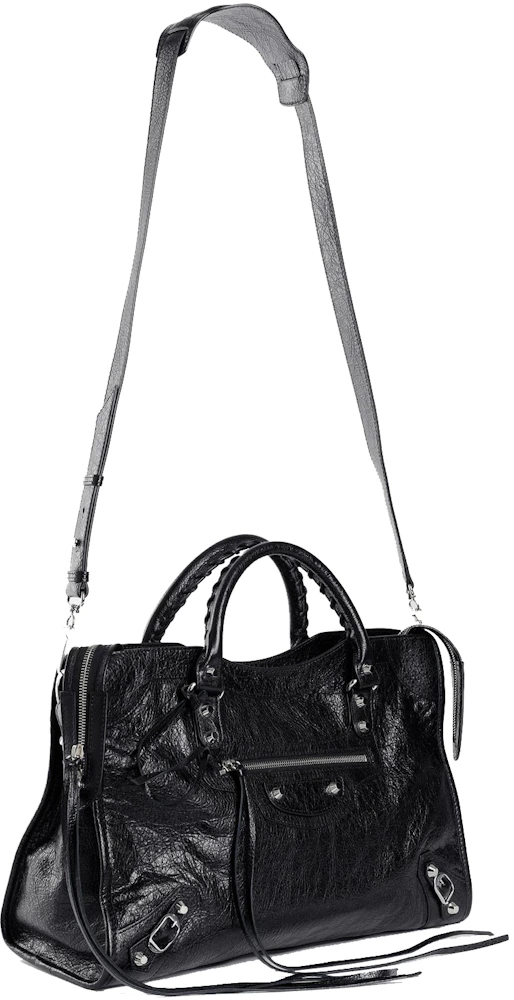 Classic City Bag Medium Black in Lambskin Leather with Silver-tone - US