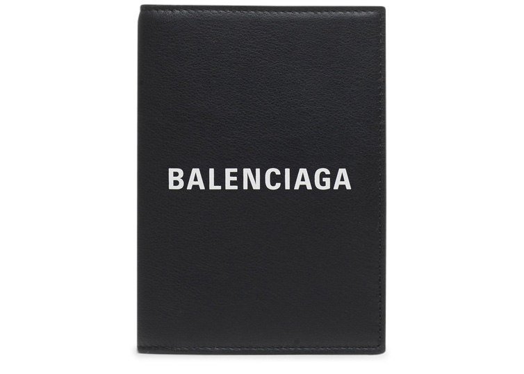 Balenciaga Everyday Passport Holder Black/White in Calfskin 