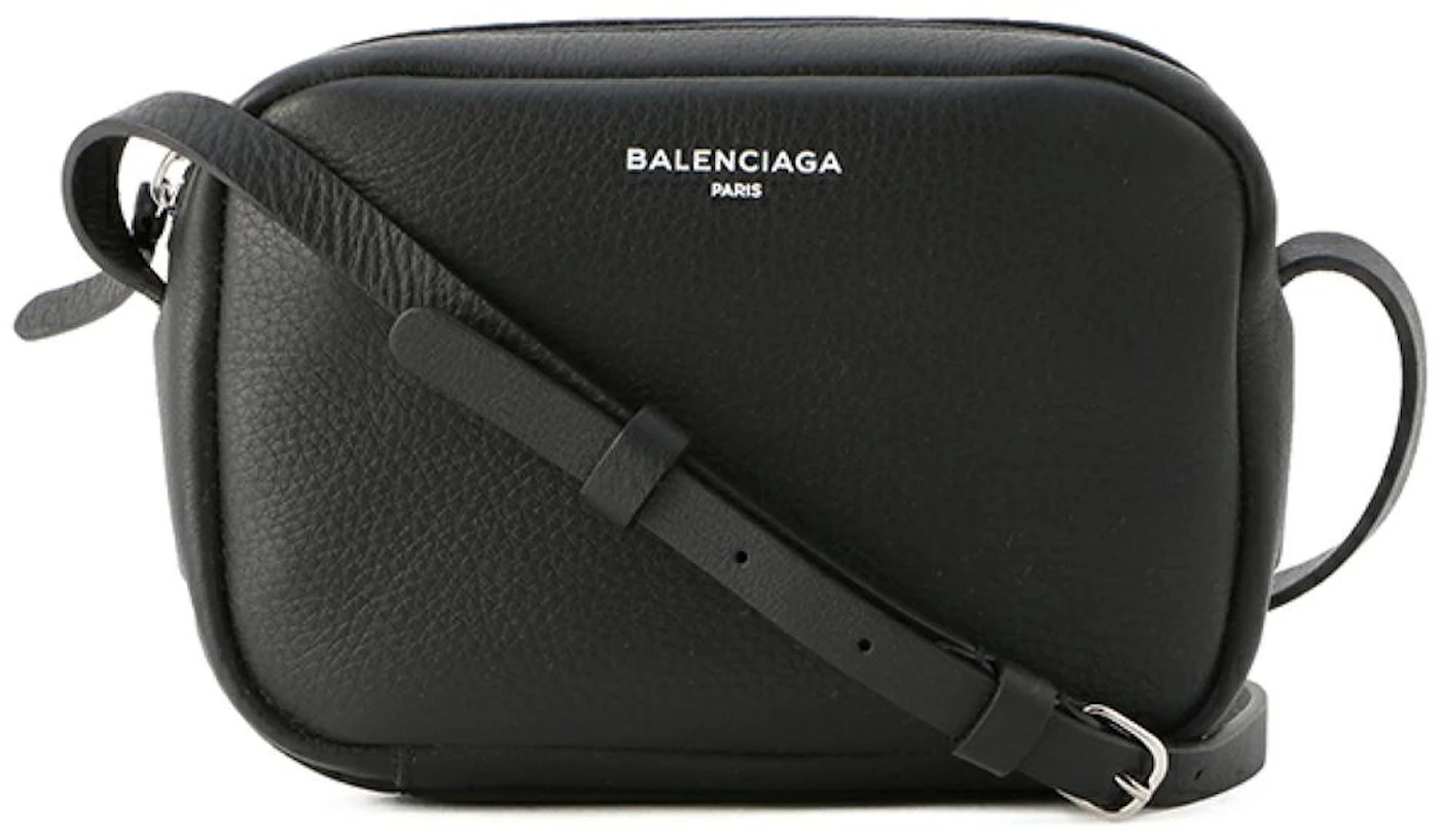 Everyday leather crossbody bag Balenciaga Black in Leather - 20113610