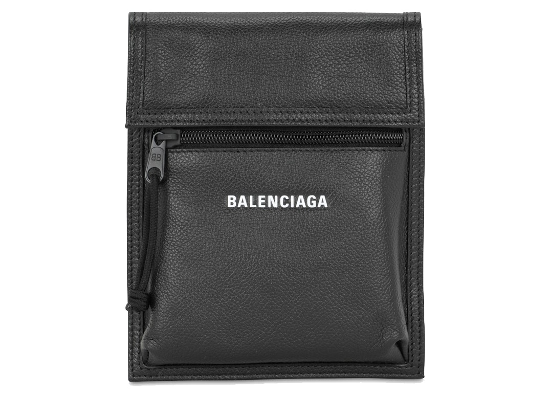 Pre-owned Balenciaga Explorer Pouch Messenger Bag Small Black