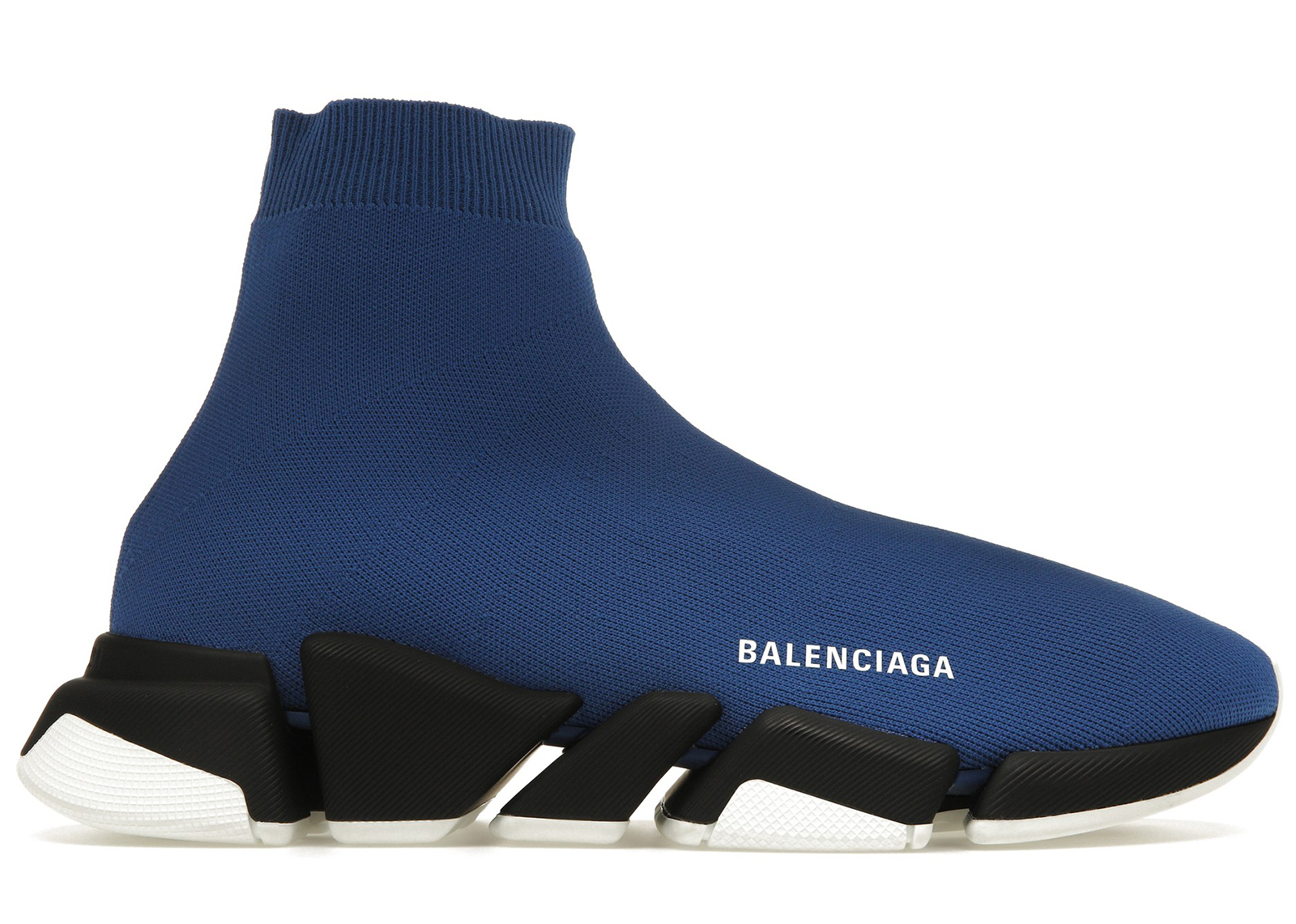 𝐏𝐈𝐍𝐓𝐄𝐑𝐄𝐒𝐓 𝐓𝐇𝐄𝐅𝐄𝐌𝐀𝐋𝐄𝐇𝐔𝐍𝐂𝐇𝐎  Sole sneakers  Sneakers Balenciaga triple s clear sole