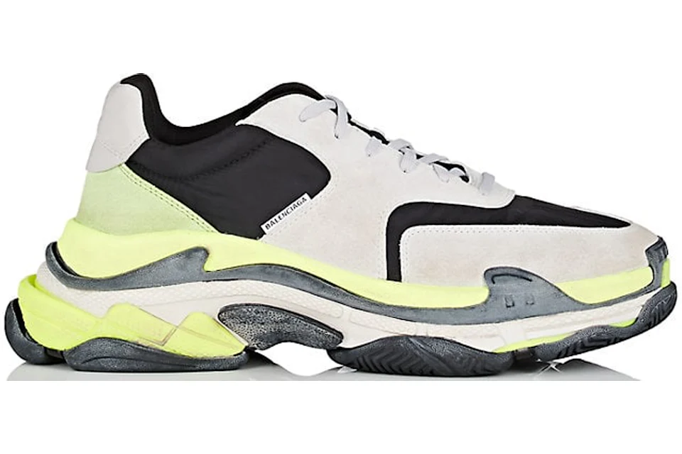 Neon balenciaga 2025 triple s