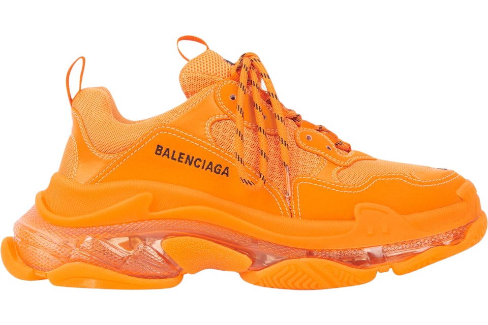 Athletic balenciaga 2025 triple s