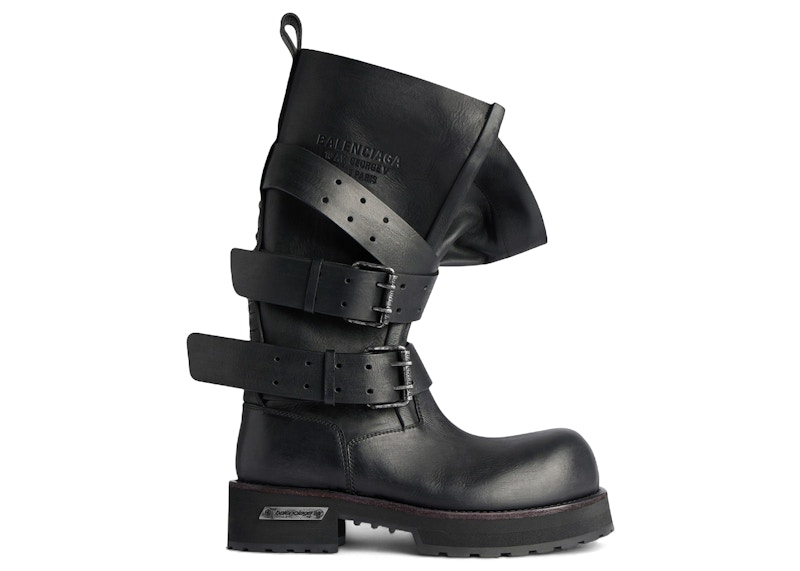 Balenciaga Venom Boot (Women's) Sneakers in Black