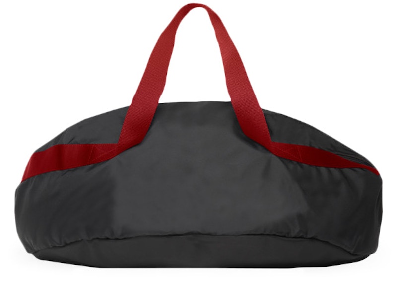 Balenciaga wheel 2024 gym bag