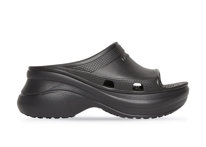 Balenciaga hot sale crocs mens