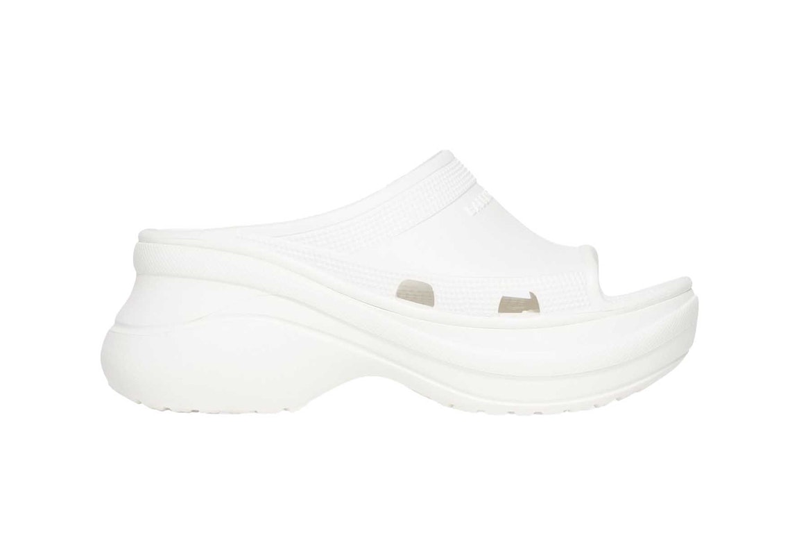 Pre-owned Balenciaga X Crocs Pool Slide Sandals White (women's)