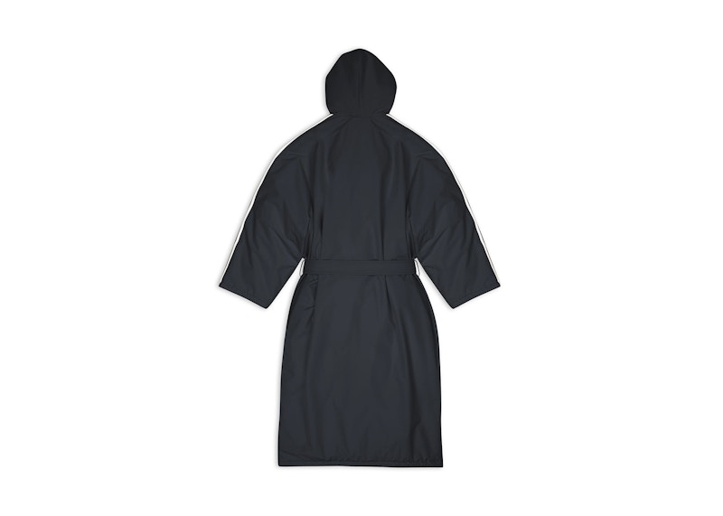 Balenciaga discount robe pull