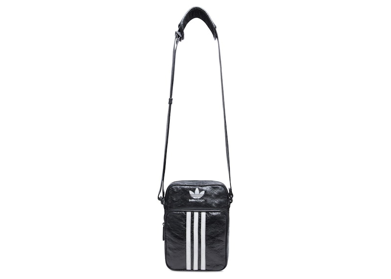 Adidas originals logo hot sale strap crossbody bag