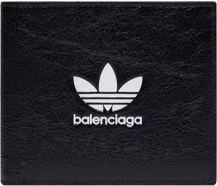 ikke Kænguru Agent Balenciaga x adidas Square Folded Wallet Black in Arena Lambskin Leather -  US