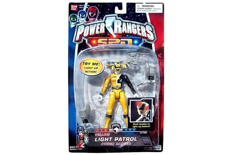 Bandai America Power Rangers SPD Yellow Light Patrol Power Ranger Action Figure