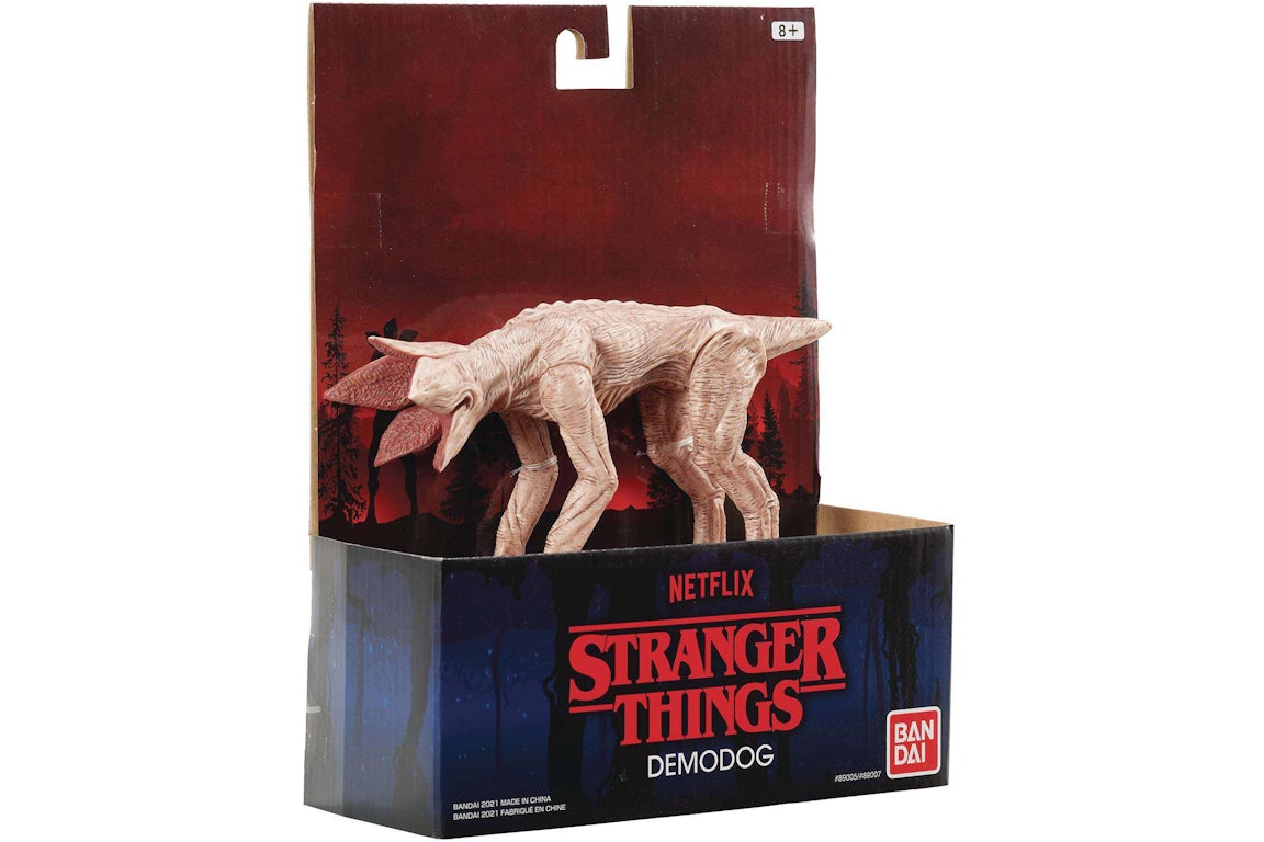 Bandai America Stranger Things Dart Demo-Dog Vinyl Figure