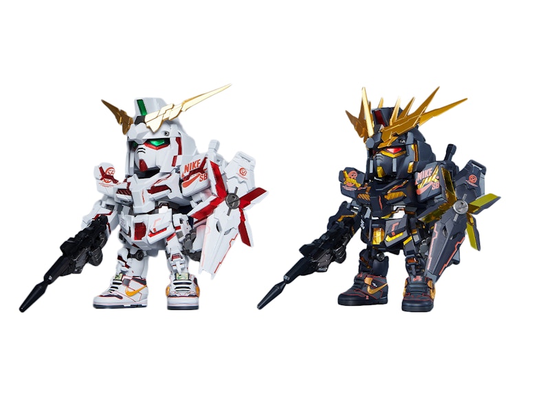 Bandai Gundam x Nike SB Unicorn Action Figure Set - FW21 - US