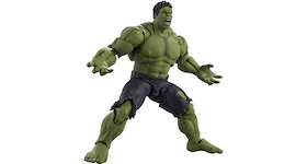 Bandai Japan Marvel S.H. Figuarts Hulk Avengers Assemble Action Figure